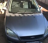 Used silver ford focus 2 0 l pfi comfort (2005)
