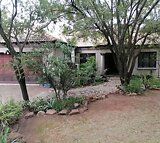 3 Bedroom Freehold For Sale in Leeuwfontein Estate
