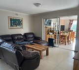 3 Bedroom House For Sale in Edgemead