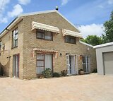 5 Bedroom House in Strand North