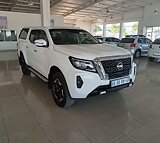 Nissan Navara 2.5D LE 4x4 Auto Double Cab For Sale in Eastern Cape