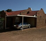 3 Bedroom Townhouse in Krugersdorp North