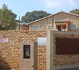 Stunning townhouse for sale in Fairview estate in Randfontein