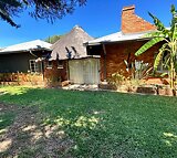 4 Bedroom House For Sale in Jan Kempdorp