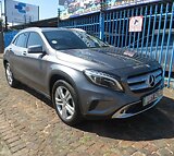 2015 Mercedes-Benz GLA 200 CDI 7G-DCT, Grey with 99000km available now!