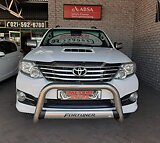 White Toyota Fortuner 2.5 D-4D Raised Body with 172646km available now!