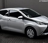 2017 Toyota Aygo 1.0 X-Play 5-dr