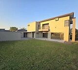 4 Bedroom House in Palm Lakes Estate