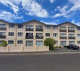 Apartment For Sale in Lansdowne IOL Property