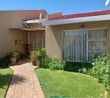 Villa-House for sale in Flamingo-Park South Africa)