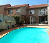 Townhouse sectional For Sale in Arcon Park IOL Property