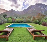 4 Bedroom House For Sale in Fernkloof Estate