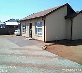 2 Bedroom House in The Orchards