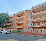 2 Bedroom Apartment in Yeoville