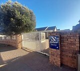 2 Bedroom House in Mohlakeng