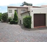 3 Bedroom Townhouse To Let in Mondeor