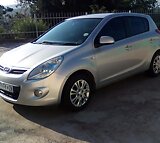 2011 HYUNDAI I120 1.4 AUTO in a good condition. FULL HOUSE.