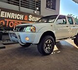 2003 Nissan Hardbody 2400i SE 4x4 Double-Cab