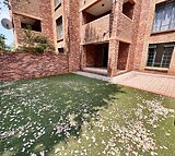 Townhouse To Let in Eco Park Estate IOL Property