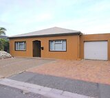 House on auction in Kenwyn, Cape Town