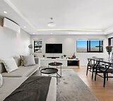 Modern 2.5 Bed apartment for sale in Sea Point.