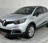 2017 Renault Captur 900t Expression 5-Door (66 KW)
