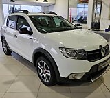 Renault Sandero 900T Stepway Plus For Sale in Gauteng