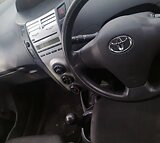 2009 Toyota Yaris Hatchback