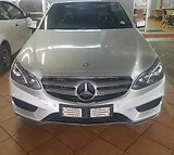 Mercedes Benz E-Class 2.5 Automatic 2015