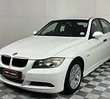 2005 BMW 320i (E90)