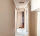 3 Bedroom Townhouse For Sale in Naturena