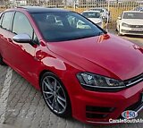 Volkswagen Golf VII 2.0 TSI R Automatic 2017