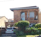 3 Bedroom House For Sale in Chatsworth Central