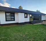 3 Bedroom House For Sale in Ormonde