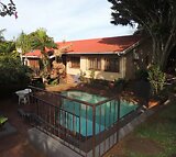 3 bedroom house for sale in Illovo Beach
