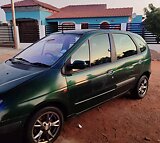 2002 Renault Scenic Hatchback