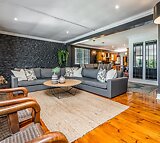 5 bedroom house for sale in Kloof