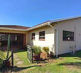 3 Bedroom Townhouse For Sale in Lower Illovo