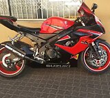 STRIPPING SUZUKI GSXR K5-K6 1000 STRIPPING FOR SPARES