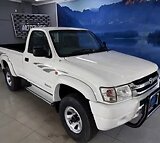 2004 Toyota Hilux 2.7 VVTi Raised Body S Single-Cab