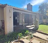 3 Bedroom House For Sale in Aliwal North