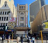 330m Retail To Let in Cape Town City Centre