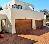 Duplex Townhouse - sectional For Sale in Glenvista - IOL Property