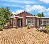House for sale in Parkwood (Johannesburg)