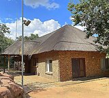 4 bedroom house for sale in Vaalwater