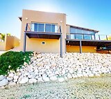 4 Bedroom townhouse - freehold for sale in Keidebees, Upington