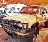 1994 Toyota Hilux 2.2 Petrol bakkie 4 4 Single Cab