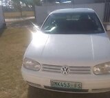 Used VW Golf (2002)