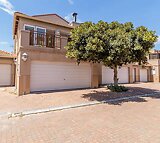 Duplex Townhouse sectional For Sale in Royal Ascot IOL Property