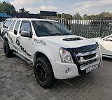 2008 Isuzu KB 300D-Teq Extended Cab LX Manual For Sale For Sale in Gauteng, Johannesburg
